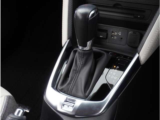 ＭＡＺＤＡ２ １．５　１５Ｓ　ホワイト　コンフォート　３６０°ビュー・モニター　純正ナビ（15枚目）