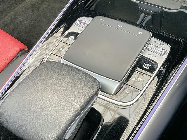 Ｂクラス Ｂ１８０　ＡＭＧライン　ＡＭＧレザーエクスクルーシブＰＫＧ　アドバンスドＰＫＧ　レーダーセーフティＰＫＧ　ナビゲーションＰＫＧ　パノラミックスライディングルーフ　アクティブパーキングアシスト　アダプティブハイビームアシスト（36枚目）