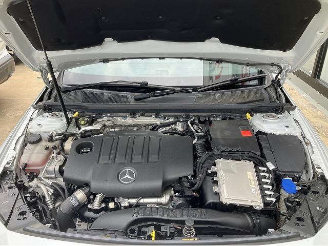 ＣＬＡクラス シューティングブレーク ＣＬＡ２００ｄ　シューティングブレーク　ＡＭＧライン　レーダーセーフティＰＫＧ　アダプティブハイビームアシストプラス　ディスタンスアシストディストロニック　ブラインドスポットアシスト　レーンキーピングアシスト　アクティブパーキングアシスト（21枚目）