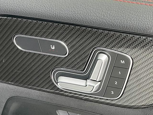 Ｂクラス Ｂ２００ｄ　ＡＭＧライン　レーダーセーフティＰＫＧ　ナビゲーションＰＫＧ　トラフィックサインアシスト　自動再発進機能　レーンチェンジアシスト　エマージェンシーストップアシスト　アダプティブハイビームアシストプラス（35枚目）