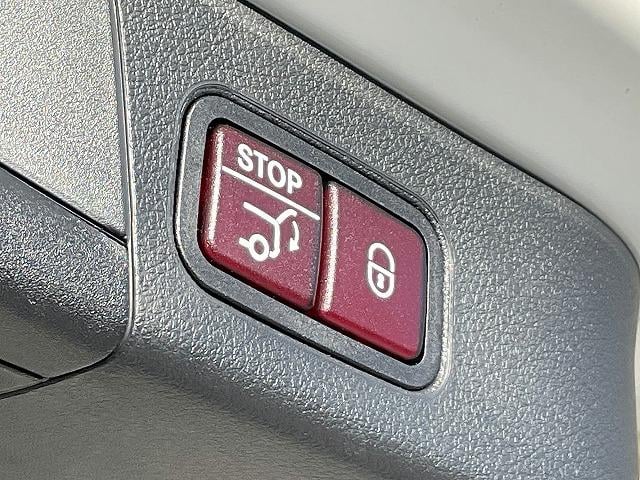 Ｂクラス Ｂ１８０　ＡＭＧライン　レーダーセーフティＰＫＧ　ナビゲーションＰＫＧ　アダプティブハイビームアシスト　ドライブアウェイアシスト　リアクロストラッフィクアラート　トラフィックサインアシスト　アクティブレーンチェンジアシスト（38枚目）