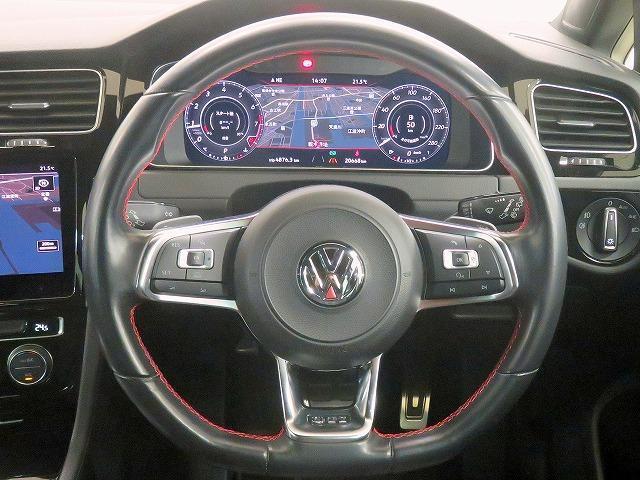 ゴルフＧＴＩ ダイナミック　特別仕様車　アクティブインフォディスプレイ　プリクラッシュブレーキシステム　渋滞時追従支援システム　ブラインドスポットディテクション　レーンキープアシストアシスト　リアトラフィックアラート（13枚目）