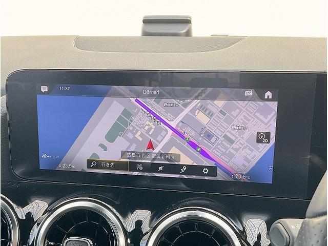 Bクラス B180 AMGライン レーダーセーフティPKG ナビゲーションPKG アダプティブハイビームアシスト ドライブアウェイアシスト リアクロストラッフィクアラート トラフィックサインアシスト アクティブレーンチェンジアシスト(9枚目)