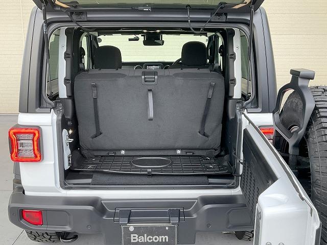 ジープ・ラングラー スポーツ ブラッハードトップ 7インチタッチパネルモニター アダプティブクルコン ブラインドスポットモニター リアクロスパスディテクション セレクトスピードTMコントロール フロント&サイド&バックカメラ(14枚目)