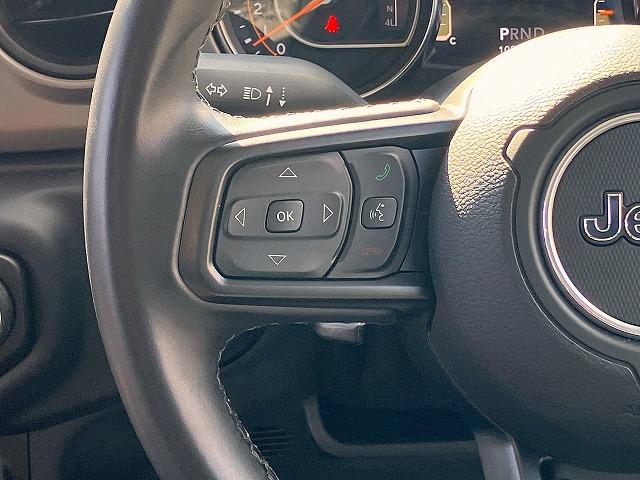 ジープ・ラングラー スポーツ ブラッハードトップ 7インチタッチパネルモニター アダプティブクルコン ブラインドスポットモニター リアクロスパスディテクション セレクトスピードTMコントロール フロント&サイド&バックカメラ(29枚目)