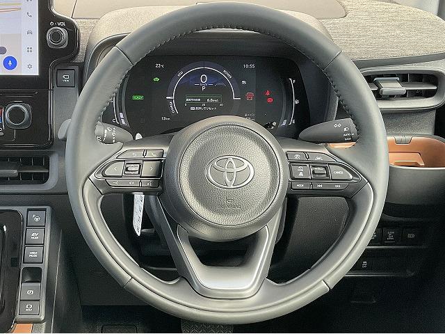 シエンタ ハイブリッドＺ　セーフティセンス　コンフォートＰＫＧ　トヨタチームメイト　サーキュレーター　パーキングサポートブレーキ　ブラインドスポットモニター　パノラミックビューモニター　レーダークルーズコントロール（11枚目）