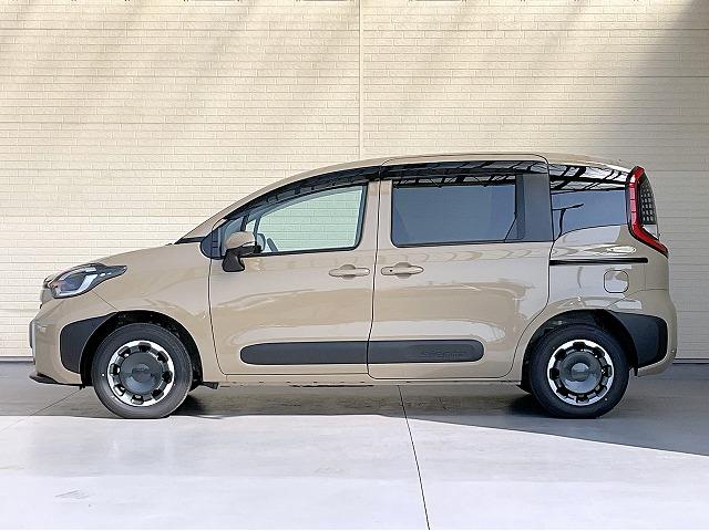 シエンタ ハイブリッドＺ　セーフティセンス　コンフォートＰＫＧ　トヨタチームメイト　サーキュレーター　パーキングサポートブレーキ　ブラインドスポットモニター　パノラミックビューモニター　レーダークルーズコントロール（26枚目）