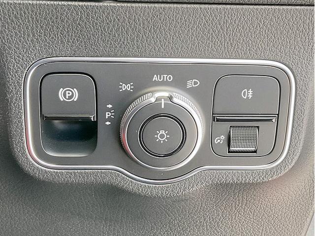 ■ライトスイッチ／オートライト！