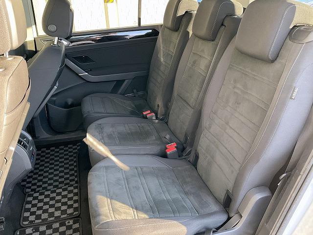 ゴルフトゥーラン TSI ハイライン デスカバープロ レーンキープアシスト 渋滞時追従支援システム レンーンチェンジアシスト リアトラフィックアラート 歩行者検知機能付プリクラッシュブレーキシステム アダプティブクルーズコントロール(13枚目)