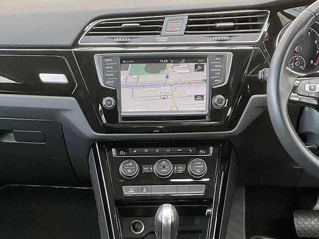 ゴルフトゥーラン ＴＳＩ　ハイライン　デスカバープロ　レーンキープアシスト　プロアクティブオキュパントプロテクション　渋滞時追従支援システム　歩行者検知機能付プリクラッシュブレーキシステム　アダプティブクルコン　ドライビングプロファイル（5枚目）