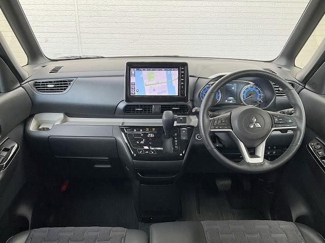 デリカミニ T プレミアム eーアシスト エクステリアPKG マイパイロット 衝突被害軽減ブレーキアシスト 車線逸脱警報 車線逸脱防止支援機能 オートマチックハイビーム 前方衝突予測警報 標識検知 先行車発進通知(4枚目)