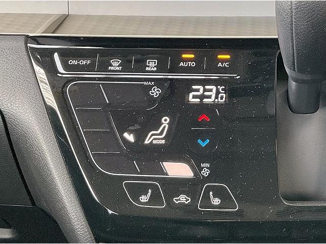 デリカミニ T プレミアム eーアシスト エクステリアPKG マイパイロット 衝突被害軽減ブレーキアシスト 車線逸脱警報 車線逸脱防止支援機能 オートマチックハイビーム 前方衝突予測警報 標識検知 先行車発進通知(10枚目)