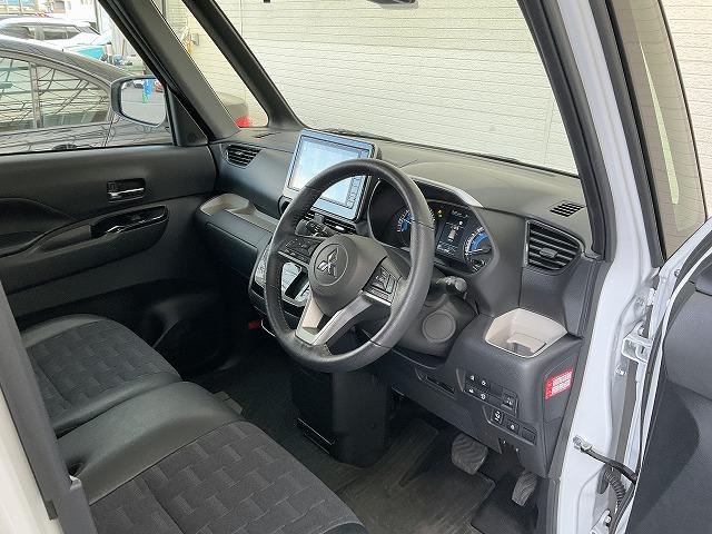 デリカミニ T プレミアム eーアシスト エクステリアPKG マイパイロット 衝突被害軽減ブレーキアシスト 車線逸脱警報 車線逸脱防止支援機能 オートマチックハイビーム 前方衝突予測警報 標識検知 先行車発進通知(27枚目)