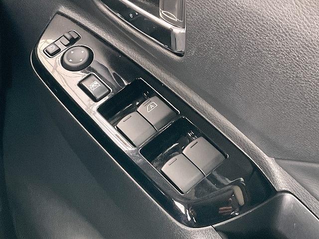 デリカミニ T プレミアム eーアシスト エクステリアPKG マイパイロット 衝突被害軽減ブレーキアシスト 車線逸脱警報 車線逸脱防止支援機能 オートマチックハイビーム 前方衝突予測警報 標識検知 先行車発進通知(40枚目)