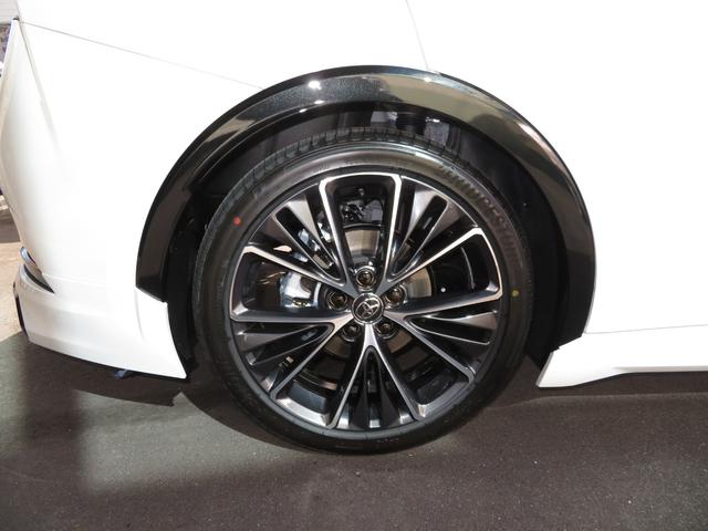 プリウス Ｚ　１２．３ディスプレイオーディオＰＬＵＳ　パノラミックビューモニター　パノラマルーフ　デジタルインナーミラー　前後ドラレコ　ＢＳＭ　パワーバックドア　合皮パワーシート　モデリスタエアロ　登録済未使用車（13枚目）