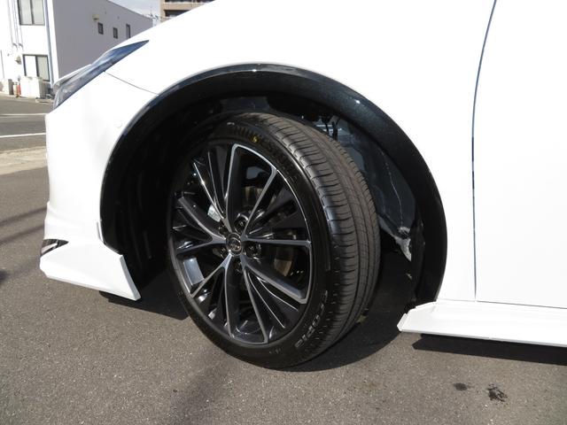 プリウス Ｚ　１２．３ディスプレイオーディオＰＬＵＳ　パノラミックビューモニター　パノラマルーフ　デジタルインナーミラー　前後ドラレコ　ＢＳＭ　パワーバックドア　合皮パワーシート　モデリスタエアロ　登録済未使用車（14枚目）