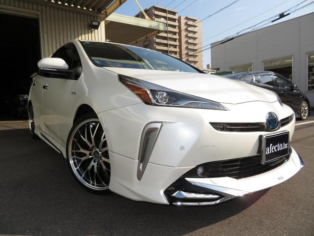 プリウス Sツーリングセレクション 純正9型SDナビ フルセグTV DVDビデオ CD録音 Bluetooth パノラミックビューモニター 合成皮革シート モデリスタアイコニックエアロ 外19インチアルミ セーフティセンス ドラレコ(3枚目)