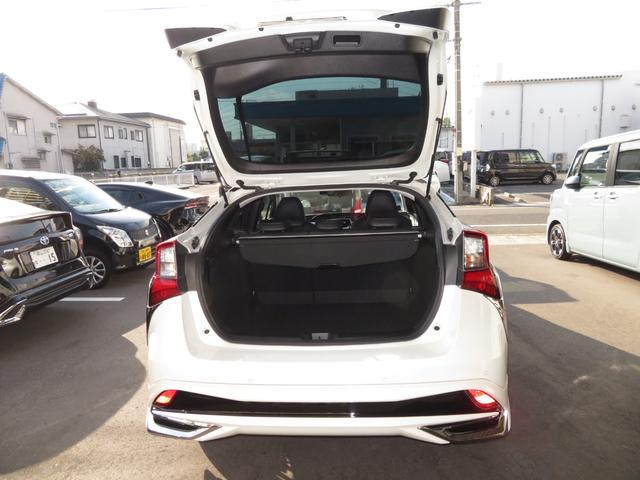 プリウス Sツーリングセレクション 純正9型SDナビ フルセグTV DVDビデオ CD録音 Bluetooth パノラミックビューモニター 合成皮革シート モデリスタアイコニックエアロ 外19インチアルミ セーフティセンス ドラレコ(75枚目)