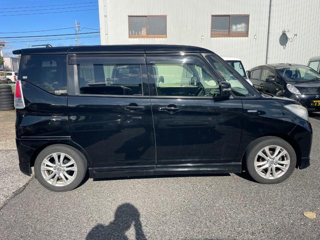 ソリオ ハイブリッドＭＸ　タイミングチェーン　Ｂｌｕｅｔｏｏｔｈ　地デジ　シートヒーター　プッシュスタート　アイドリングストップ　両側パワースライドドア（9枚目）