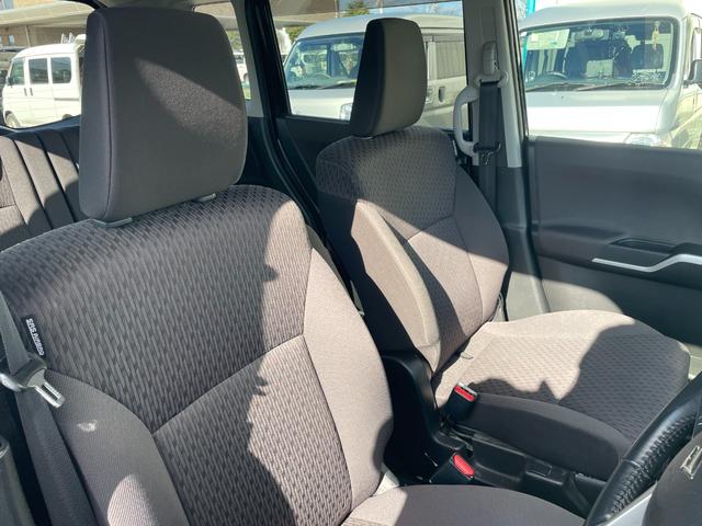 ソリオ ハイブリッドＭＸ　タイミングチェーン　Ｂｌｕｅｔｏｏｔｈ　地デジ　シートヒーター　プッシュスタート　アイドリングストップ　両側パワースライドドア（18枚目）