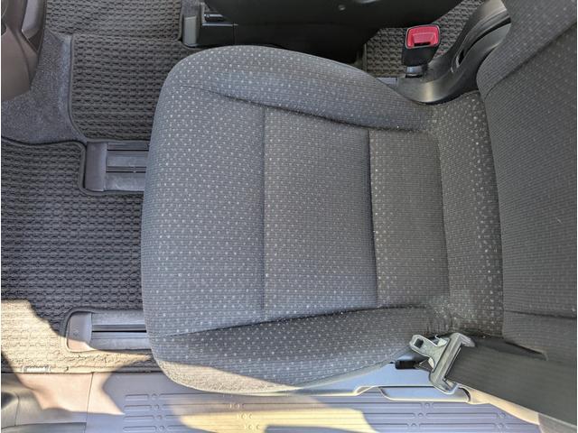 スペイド Ｆ　禁煙車＼純正ナビ＼フルセグ＼Ｂｌｕｅｔｏｏｔｈ＼パワースライドドア＼プッシュスタート＼スマートキー＼オートライト＼ＨＩＤライト＼ＥＴＣ車載器＼１年保証（76枚目）