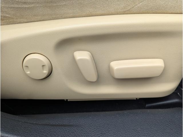 クラウンマジェスタ ベースグレード 禁煙車\純正ナビ\フルセグ\Bluetooth\バックカメラ\プッシュスタート\スマートキー\オートライト\パワーシート\ドライブレコーダー\ETC車載器\純正アルミ\1年保証(27枚目)