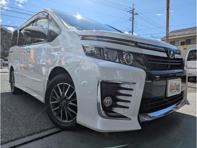 ヴォクシー ＺＳ　ウェルキャブ＼禁煙車＼２列目電動リフトアップシート＼フルセグナビ＼バックカメラ＼両側パワスラ＼プッシュスタート＼スマートキー＼オートライト＼ＥＴＣ車載器＼純正アルミ＼１年保証（13枚目）