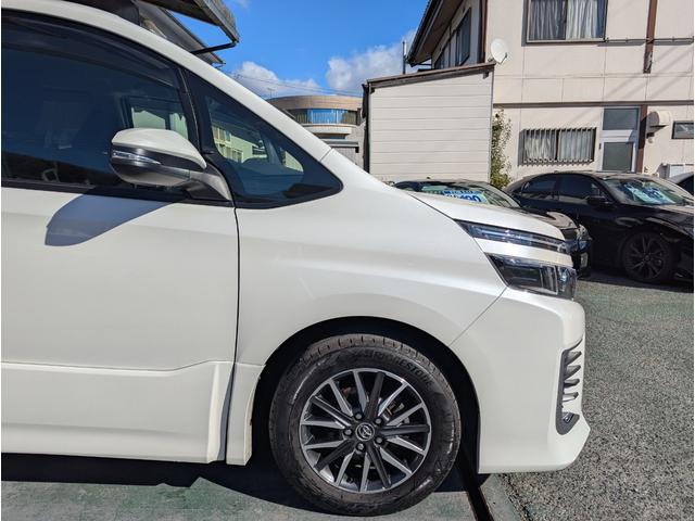 ヴォクシー ＺＳ　ウェルキャブ＼禁煙車＼２列目電動リフトアップシート＼フルセグナビ＼バックカメラ＼両側パワスラ＼プッシュスタート＼スマートキー＼オートライト＼ＥＴＣ車載器＼純正アルミ＼１年保証（50枚目）