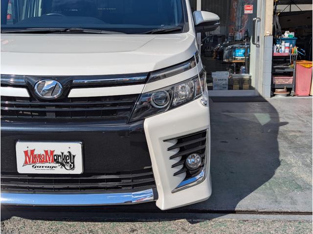 ヴォクシー ＺＳ　ウェルキャブ＼禁煙車＼２列目電動リフトアップシート＼フルセグナビ＼バックカメラ＼両側パワスラ＼プッシュスタート＼スマートキー＼オートライト＼ＥＴＣ車載器＼純正アルミ＼１年保証（53枚目）