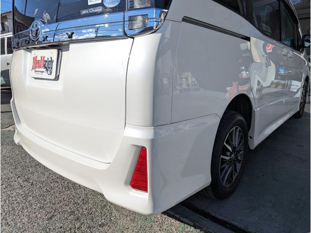 ヴォクシー ＺＳ　ウェルキャブ＼禁煙車＼２列目電動リフトアップシート＼フルセグナビ＼バックカメラ＼両側パワスラ＼プッシュスタート＼スマートキー＼オートライト＼ＥＴＣ車載器＼純正アルミ＼１年保証（61枚目）