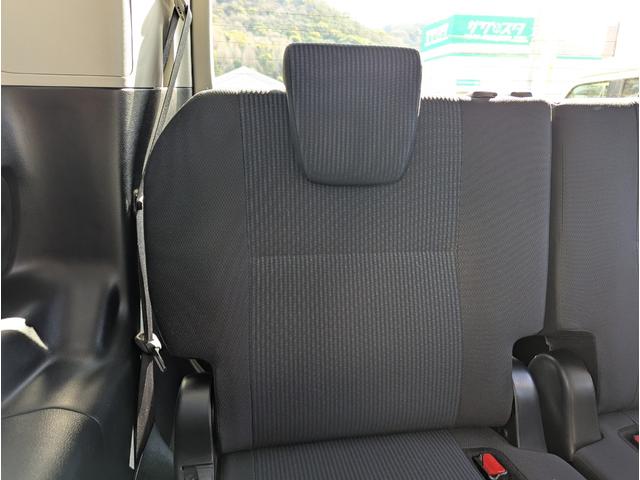 ヴォクシー ＺＳ　ウェルキャブ＼禁煙車＼２列目電動リフトアップシート＼フルセグナビ＼バックカメラ＼両側パワスラ＼プッシュスタート＼スマートキー＼オートライト＼ＥＴＣ車載器＼純正アルミ＼１年保証（70枚目）