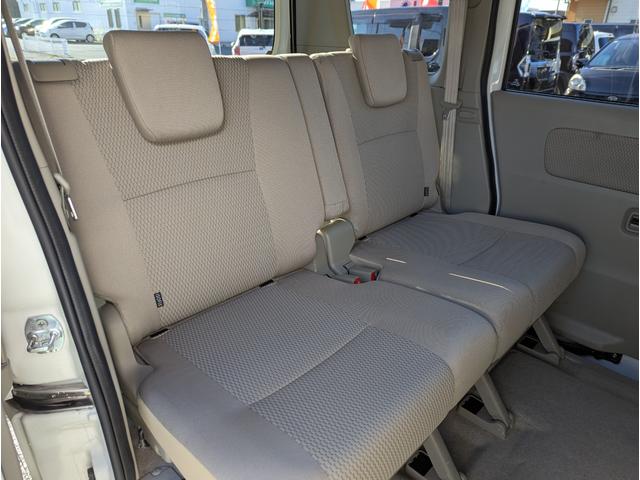 �V�[�g�̓V�~�≘��Ȃǂ������A�ƂĂ��L���C�ȏ�Ԃł����[�ԑO�Ɏ������|�̃v�����N���[�j���O���Ă��n�����܂���