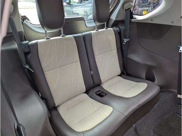 �V�[�g�̓V�~�≘��Ȃǂ������A�ƂĂ��L���C�ȏ�Ԃł����[�ԑO�Ɏ������|�̃v�����N���[�j���O���Ă��n�����܂���