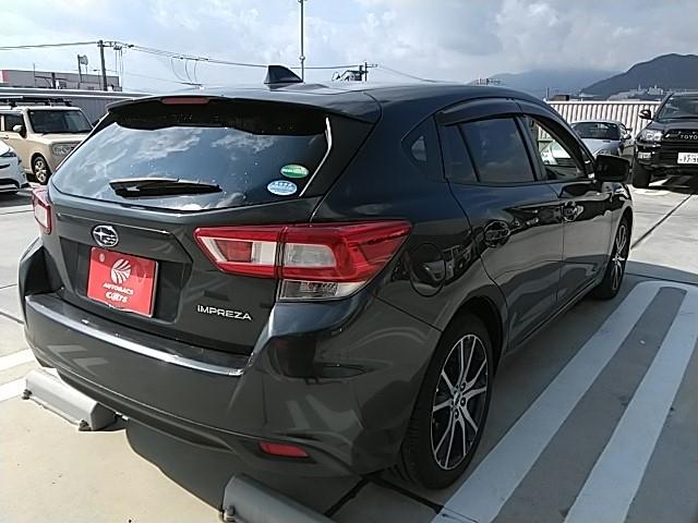 インプレッサスポーツ ２．０ｉ－Ｌアイサイト　禁煙ワンオーナー　フルセグ付ナビ　１７アルミホイール　アイドリングストップ　前後センサー　助手席エアバッグ　サイドエアバッグ　ＥＴＣ　バックカメラ　スマートキー　クルーズコントロール　　ドラレコ（3枚目）