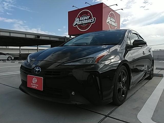 プリウス Sツーリングセレクション・ブラックエディション 特別限定仕様車 フルセグ付ナビ 専用17アルミホイール クラッチオ製ブラックレザー調シートカバー ドライブレコーダー ラゲッジトレイ ETC バックカメラ スマートキー シートヒーター(6枚目)