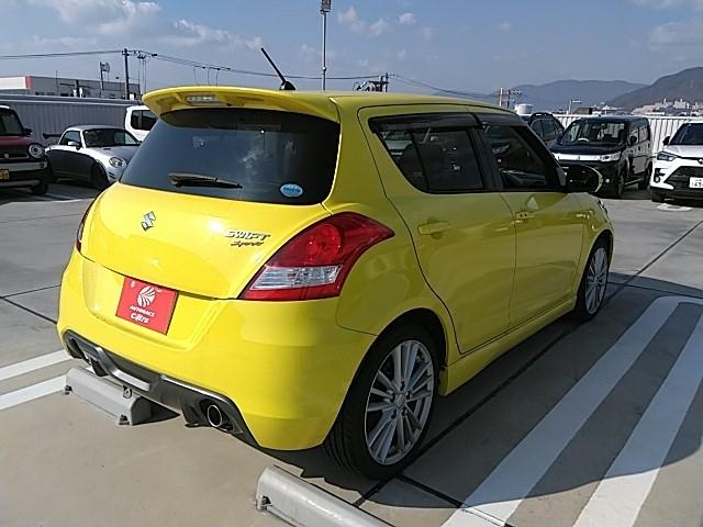 スイフトスポーツ ベースグレード　スポーツ　フルセグ付ナビ　１７アルミホイール　エアバッグ　　ＨＩＤヘッドライト　ＥＴＣ　スマートキー　オートクルーズコントロール　ＵＶカットプライバシーガラス　プッシュスタート　ウィンカーミラー（19枚目）