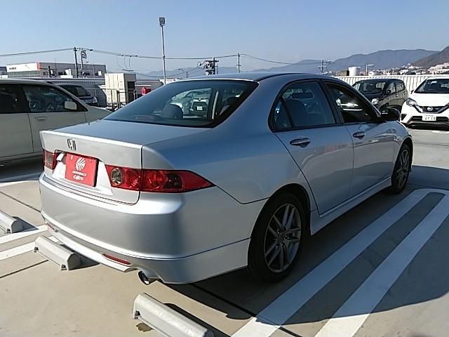 アコード ユーロR キーレス ナビ 17アルミホイール エアバッグ フル装備 助手席エアバッグ HIDヘッドライト バックカメラ(19枚目)