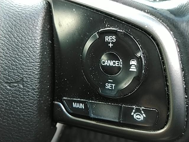 �������^�]���y����ł��A�N���[�Y�R���g���[���������Ă��܂��B