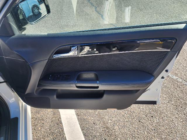 フーガ 250GT ETC ナビ オートライト HID AT 電動格納ミラー 盗難防止システム CD ミュージックプレイヤー接続可 衝突安全ボディ ABS ESC エアコン パワーステアリング パワーウィンドウ(11枚目)