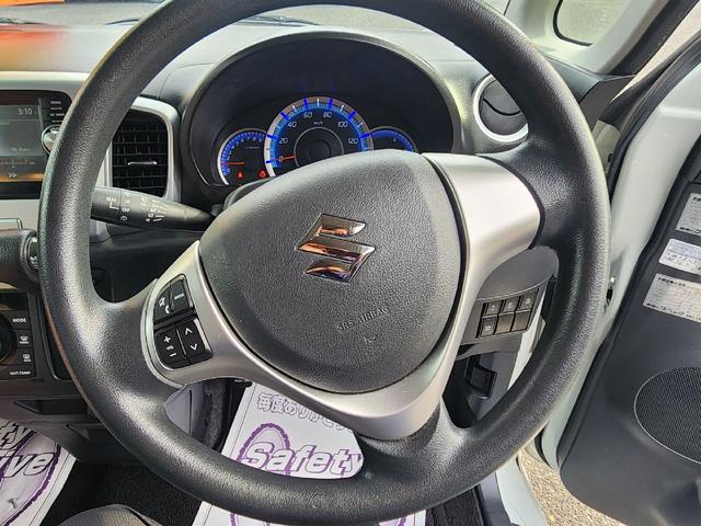 自ら操るハンドル!ドライバーの生命線です。お客様の目で実際にご確認ください。