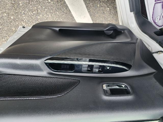 お車の知識がなくても大丈夫です！皆様のご来店をスタッフ一同、心よりお待ちしております。