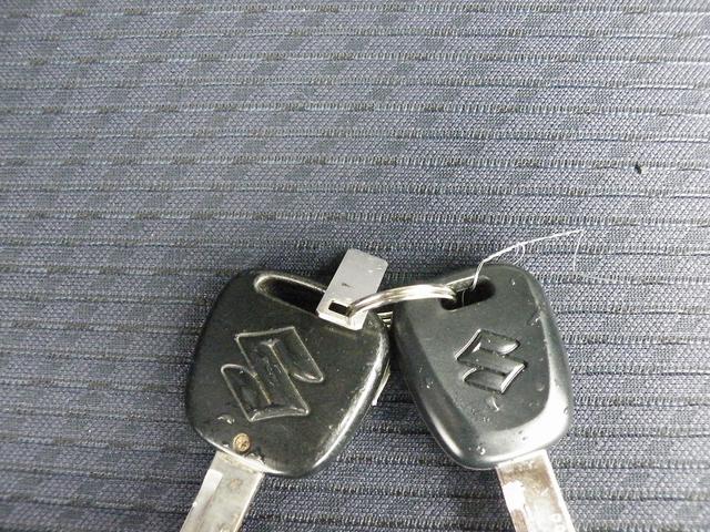 ワゴンＲ 　車いす移動車　前部固定ベルト仕様車　手動固定　リヤシート付（19枚目）