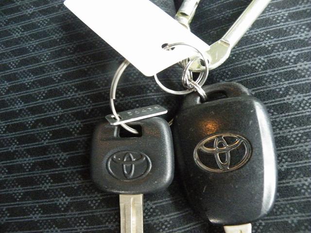 ラクティス 　１．５Ｇウェルキャブ　車いす仕様車Ｉリア席付（22枚目）