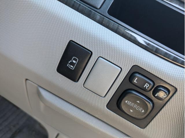 エスティマ アエラス　車高調／ブルートゥース対応ナビ／Ｂカメラ／ＥＴＣ／左側電動ドア／ドラレコ／ＷＯＲＫ１９インチＡＷ（3枚目）