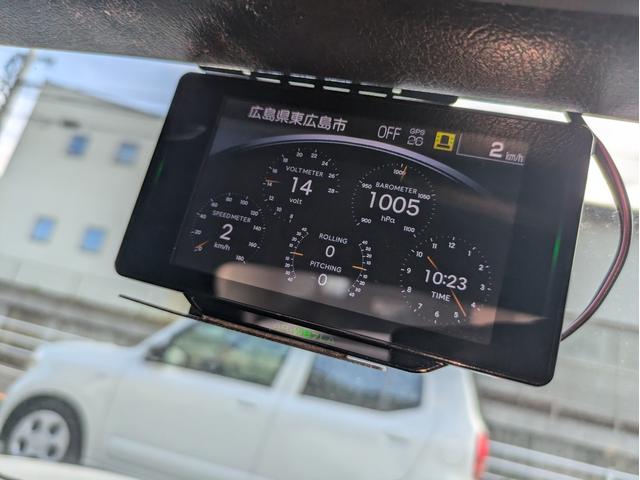 ユーノスロードスター スペシャルパッケージ　５速ミッション／テイン車高調／社外タコ足／社外ＬＳＤ／レカロシート／社外ハンドル／社外１６インチＡＷ／社外メーター／ドラレコ／ＧＴミラー（13枚目）