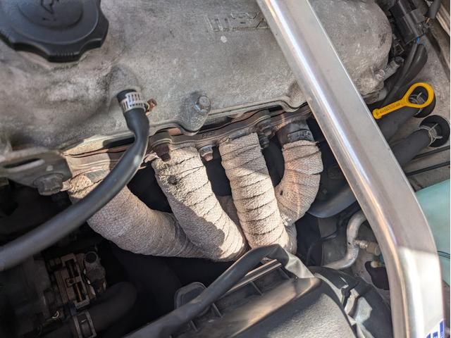 ユーノスロードスター スペシャルパッケージ　５速ミッション／テイン車高調／社外タコ足／社外ＬＳＤ／レカロシート／社外ハンドル／社外１６インチＡＷ／社外メーター／ドラレコ／ＧＴミラー（23枚目）