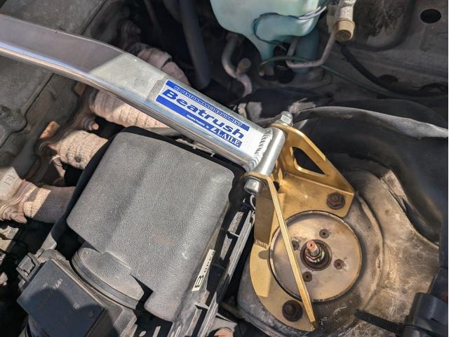 ユーノスロードスター スペシャルパッケージ　５速ミッション／テイン車高調／社外タコ足／社外ＬＳＤ／レカロシート／社外ハンドル／社外１６インチＡＷ／社外メーター／ドラレコ／ＧＴミラー（24枚目）