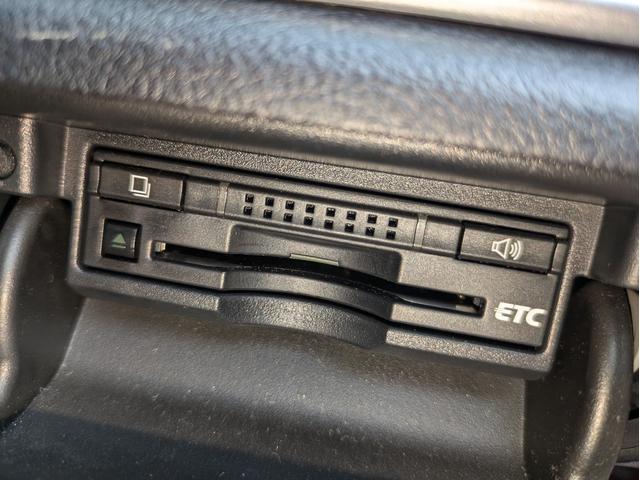 クラウン アスリートＳ　テイン車高調／ＷＡＬＤ２０インチＡＷ／ナビ／Ｂカメラ／ＥＴＣ（3枚目）