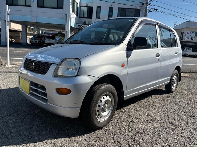 ミニカ ライラ　ＭＴ車　エアコン　パワステ　５ドア（3枚目）