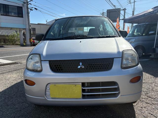 ミニカ ライラ　ＭＴ車　エアコン　パワステ　５ドア（5枚目）
